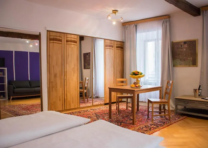 One-room 